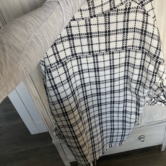 Plaid shacket - Picture 6 of 6